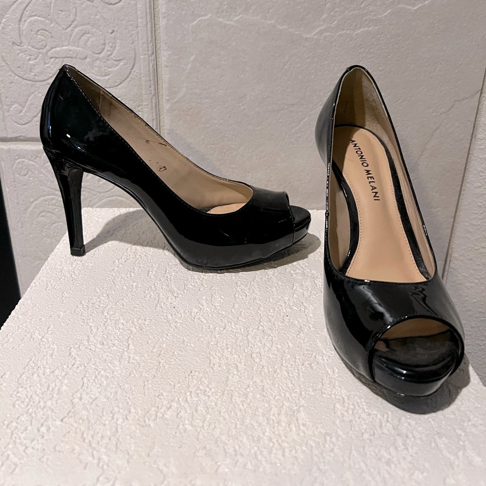 Brand new black patent Antonio Melani peep toe pumps ladies 6.5